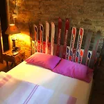 Ozzy Homes Apartman