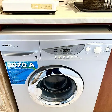 Ozzy Homes Apartment