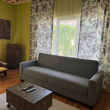 Lägenhet Ozzy Homes *